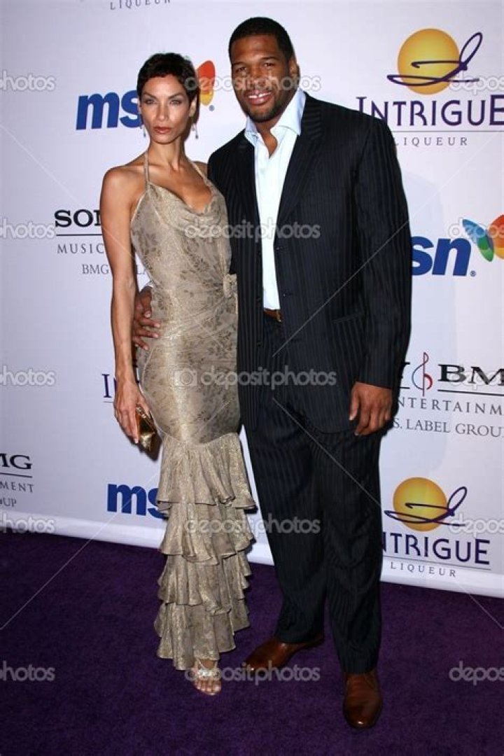 Michael Strahan And Nicole Murphy's Love Story