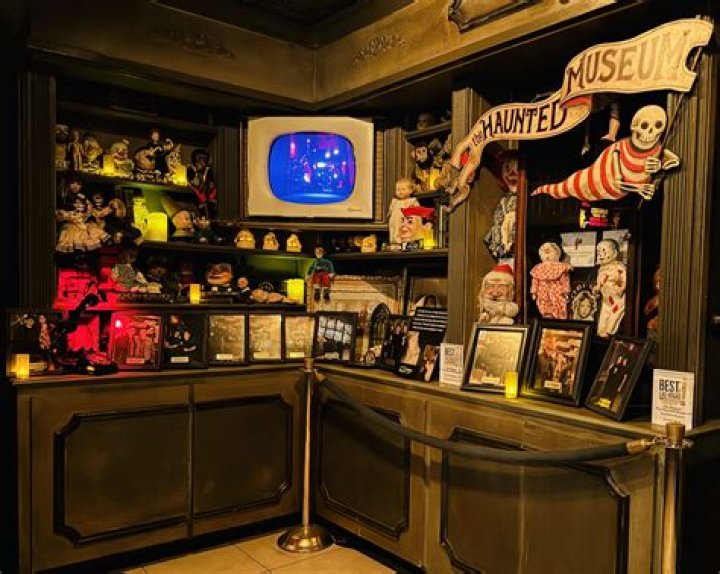 Uncovering The Enigmatic Sibling Of Ghost Hunter Zak Bagans