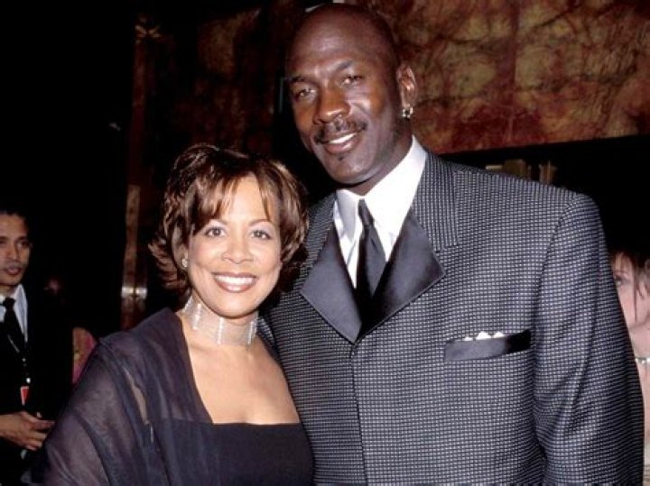 Unveiling The Extraordinary Life Of Michael Jordan's Wife, Juanita