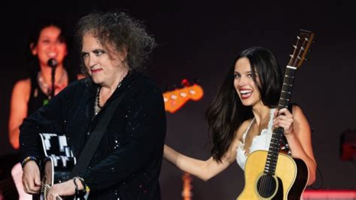 Unveiling The Heart And Soul: Robert Smith's First Wife